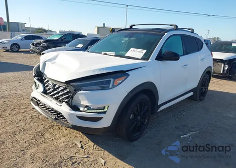 2019 Hyundai Tucson Night z USA, uszkodzony, nr VIN KM8J33AL8KU960809
